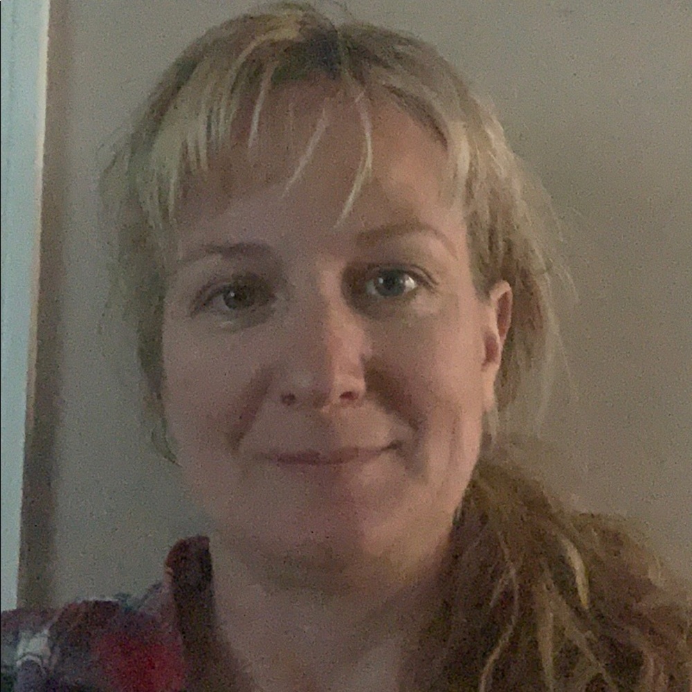 Meet your Posher, Maria